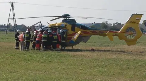 Chłopca zabrał do szpitala śmigłowiec Lotniczego Pogotowia Ratunkowego