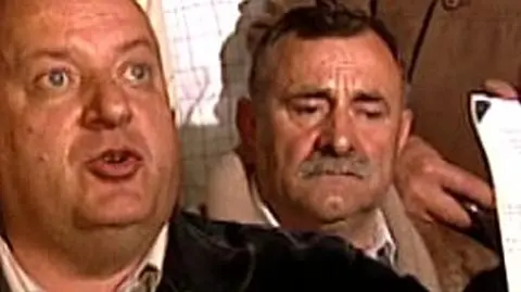 "Premier kłamie! Chcemy komisji śledczej!"