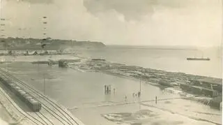 Decyzja o budowie polskiego portu morskiego zapadła krótko po zakończeniu I wojny światowej 