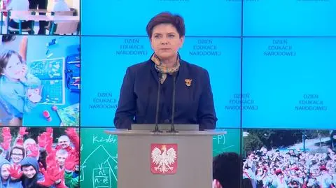 Premier szydło złożyła życzenia na dzień nauczyciela