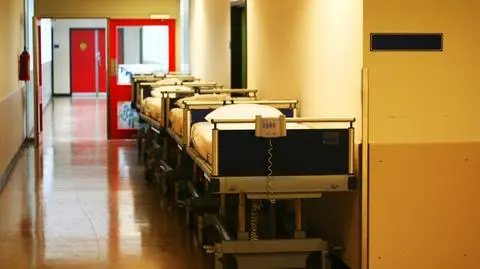 Położne ze szpitala w Lubinie na zwolnieniach lekarskich