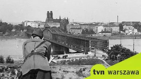 Po 68 latach wydobyli fragmenty mostu z Wisły