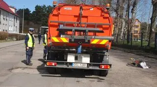 68-letnia kobieta zginęła pod kołami zamiatarki 