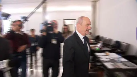 Palikot: Macierewicz za kraty 