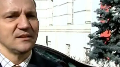 Pytanie o Białoruś. Sikorski: Szczęść Boże!