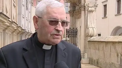 Bp Pieronek: Teza o zamachu jest śmieszna 