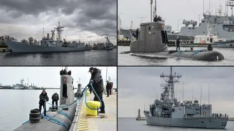 Marynarka ćwiczy na morzu