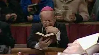 Dlaczego kardynał Stanisław Dziwisz nie wypełnił testamentu Jana Pawła II w całości? Pytania te odżyły po wczorajszych kontrowersjach wokół rzekomego opóźnienia procesu beatyfikacyjnego. Papieskie notatki - wedle testamentu - powinny były zostać spalone. Kardynał Stanisław Dziwisz tego nie zrobił. Czy można było sprzeciwić się woli papieża?