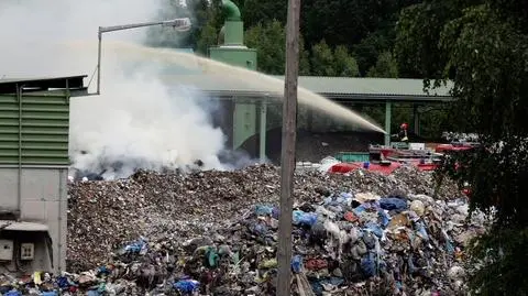 Pożar w sortowni śmieci