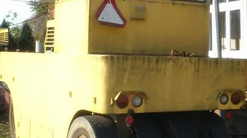Na zlecenie szefa firmy budowlanej pracownicy ukradli... walec drogowy