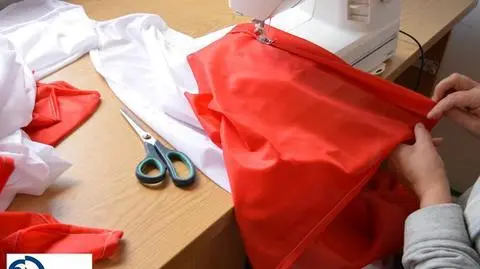 Skazane z Krakowa uszyły 1000 flag na Święto Niepodległości