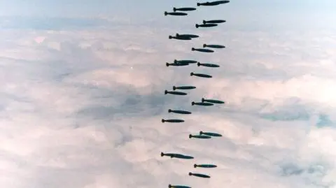 Amerykanie wysłali nad Koreę bombowce B-2