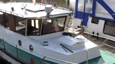 Ukradł trzy łodzie. Stróża sterroryzował bosakiem