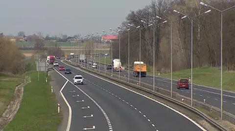 Opolszczyzna: zasnął na A4. Był pijany