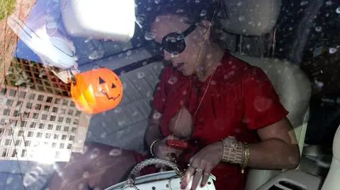 Goły tyłek Jacka Nicholsona, pierś Britney Spears. Jest skandal?