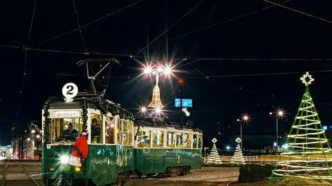 Świąteczna bimba z Mikołajem i kolędnikami