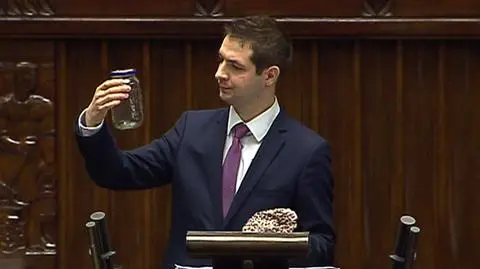 Insekt wzbudził żywe zainteresowanie w ławie rządowej