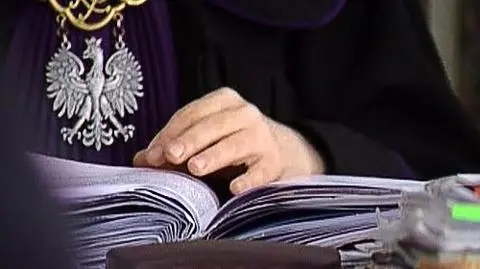 Milicjanci z mniejszym wyrokiem