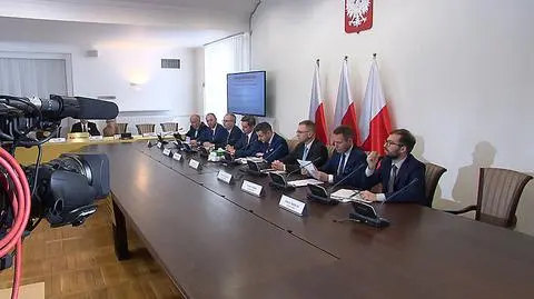 Pełnomocnicy Warszawy wykluczeni z posiedzenia komisji Jakiego