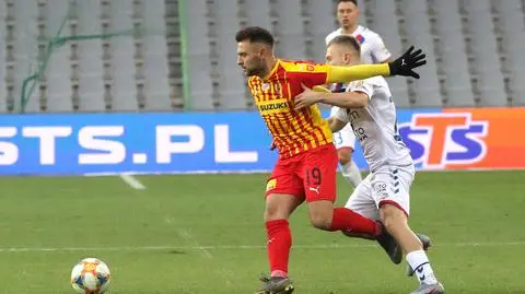 Korona Kielce oddala się od strefy spadkowej