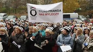 Pielęgniarki chcą podwyżki przynajmniej o 1,5 tys. zł a także zaprzestania dyskryminowania ich zawodu 
