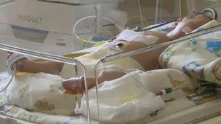 Stan dziecka jest stabilny, ale rokowania niepewne 