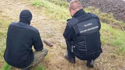 Prześwietlili wagon z rudą, znaleźli pocisk do moździerza