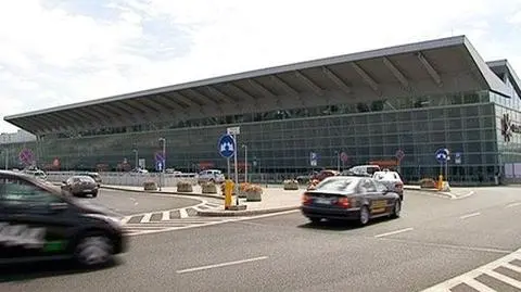 Trzy godziny paraliżu na Okęciu