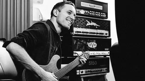 Gitarzysta Architects zmarł w wieku 28 lat.