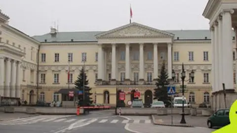 Sąd: Warszawski ratusz musi ujawnić umowy