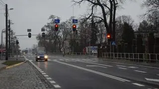 Skrzyżowanie i pasy w Zdunach DK92