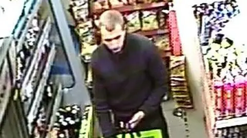 Uderzył ekspedientkę i ukradł alkohol. Policja szuka napastnika z Chorzowa