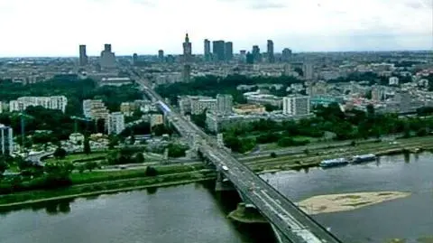 Warszawa frontem do rzeki