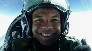 Francuski pilot musiał drugi raz skorzystać z produktu brytyjskiej firmy