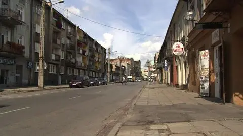 Policjanci i strażnicy przed sądem. Oskarżeni o pobicie przechodniów