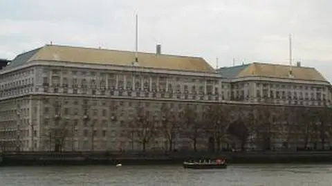 Były agent zdradza tajemnice MI5