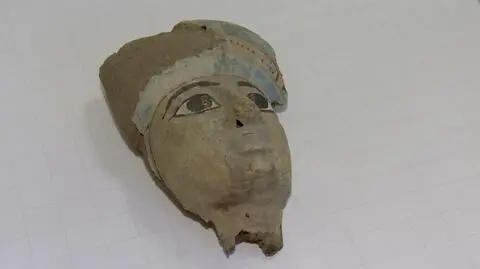 Zabytek sprzed trzech tysięcy lat, współczesne problemy śledczych. Co zrobić z maską mumii?