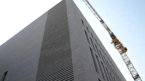 Rośnie wielka biblioteka