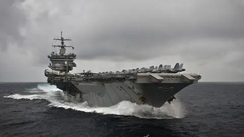Kryzys kubański, wojna wietnamska, film "Top Gun". Koniec legendy US Navy