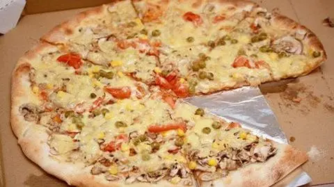 Pizza za 100 euro. Dla polityków