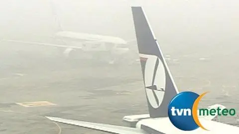 Przez mgłę Janukowycz wciąż nie dotarł do Polski