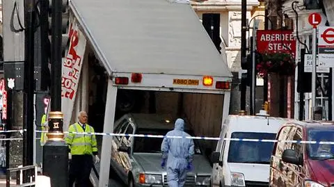 Policja szuka kolejnych bomb