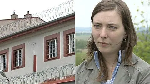 Miał być odizolowany, ale wyszedł przed ustawą. "Multirecydwista" znów zaatakował. Ruszył proces