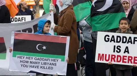 MTK nie składa broni. Chce dostać syna Kaddafiego