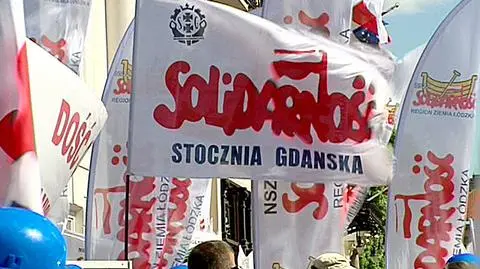 Strajk generalny i manifestacja w Warszawie.
Rząd się wojny nie boi. "Nie jesteśmy pod presją strachu"