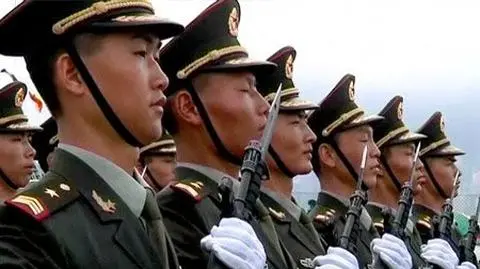 Chiny ujawniły militarny potencjał. 1,5 mln żołnierzy, "atomowy" Korpus Artylerii