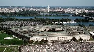 Rosjanie atakują, Pentagon się sypie?