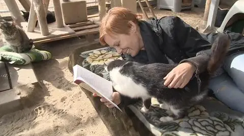 Gdańsk: wolontariusze czytają w schronisku