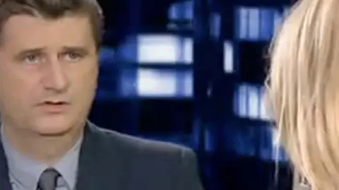 Palikot: zachowanie posłów żenujące