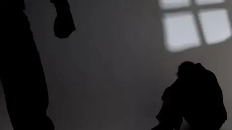 Kobieta znęcała się nad najbliższymi, musi opuścić dom